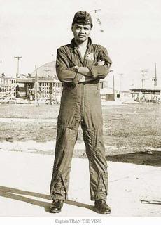 Dại Úy KQ Trấn Thế Vinh