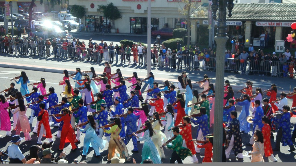 Một Tấm Hình Trong Cuộc Diễn Hành Tết Nhâm Thìn Trên Đại Lộ Bolsa