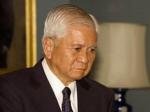 Ngoại trưởng Philippines Albert del Rosario (Reuters)