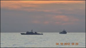 Tàu hải giám của TQ đã chặn tàu Philippines bắt tàu cá vào khu vực Bãi Scraborough.