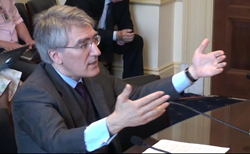 TS Robert George, Uỷ viên USCIRS