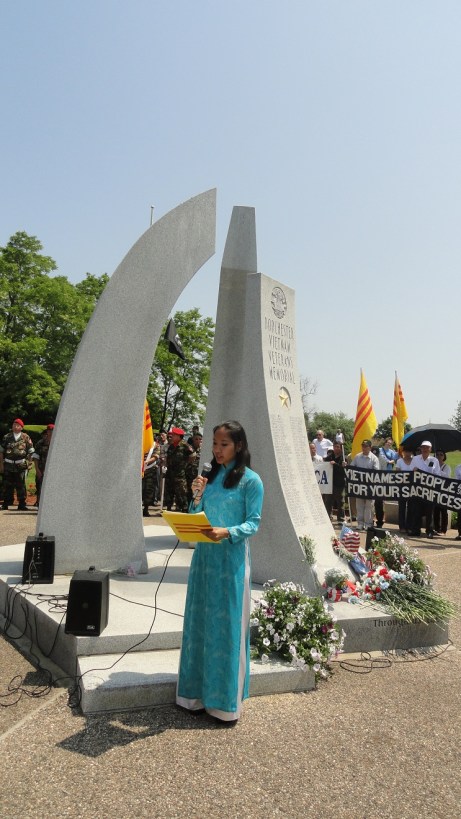 Cô Lâm Ngọc Anh-Thư