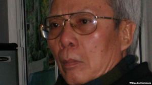 Thi sỹ Nguyễn Chí Thiện, nhà thơ được gọi là “Ngục sỹ” của Việt Nam vừa qua đời vì ung thư phổi vào sáng thứ Ba 2-10-2012 tại Quận Cam, California, nơi ông đã sống từ năm 2001 và tham gia vào nhiều sinh hoạt đấu tranh chống Cộng ở đây.