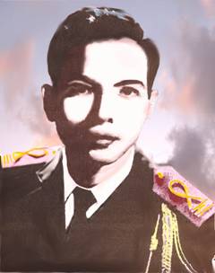 Hải Quân Trung úy  Nguyễn Văn Đồng hy sinh trong trận hải chiến Hoàng Sa 1974.